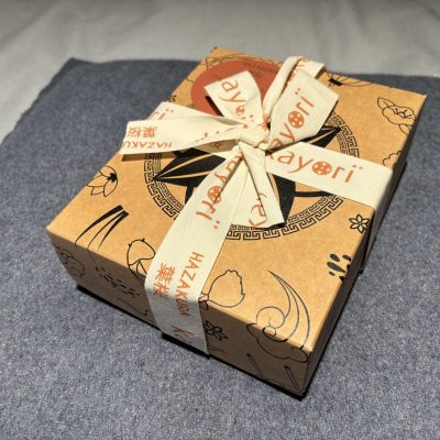 Kayori - Giftbox - The Hand Musthaves - Hazakura