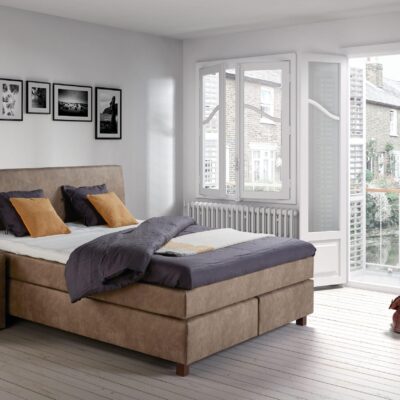 Velda Scandic Edge met gestoffeerde matras en Topper