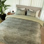 Kayori Mina olijfgroen 240x200/220cm katoensatijn - Afbeelding 2